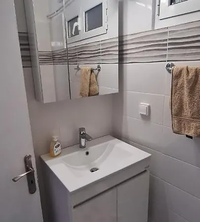 Debi's Place Apartamento Linaria (Skyros)