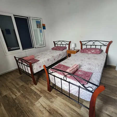 Apartamento Debi's Place *